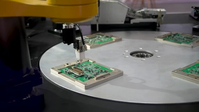 Robot holding glue syringe Injection and assembly pcb board