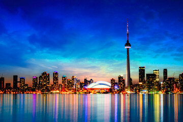 Obraz premium Toronto city skyline at night, Canada