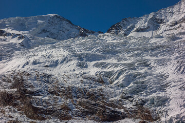 Herbst in den schweizer Bergen