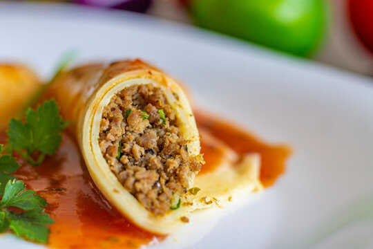 Panqueca de Carne no Prato