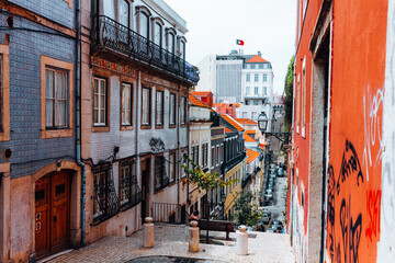 Lisbon streets - obrazy, fototapety, plakaty