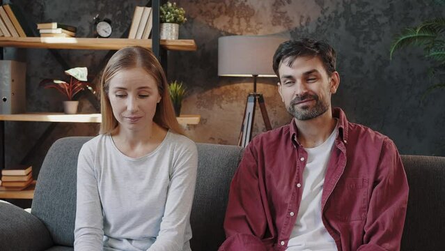 Married couple listens to advice of family psychologist