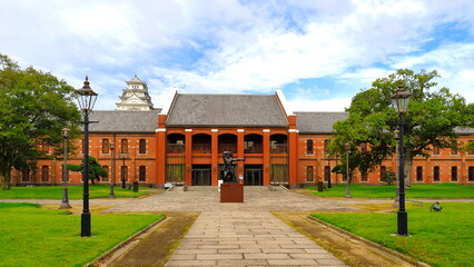 姫路市立美術館と姫路城3