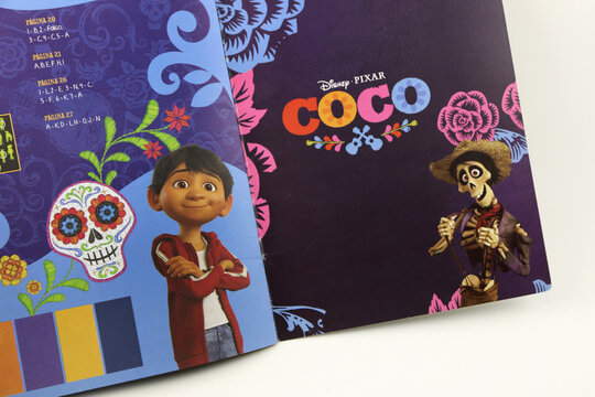 Children's activity magazine with the theme of the movie Coco. Disney - Pixar. Miguel and Ernesto De La Cruz. Dante the xoloitzcuintli dog. Book to color, learn and have fun.