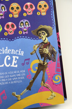 Children's activity magazine with the theme of the movie Coco. Disney - Pixar. Miguel and Ernesto De La Cruz. Dante the xoloitzcuintli dog. Book to color, learn and have fun.