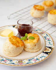 Butter scone set with raspberry and clotted cream