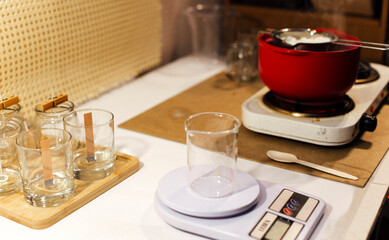 the process of making candles with your own hands