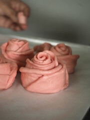 pink rose shaped bread bun