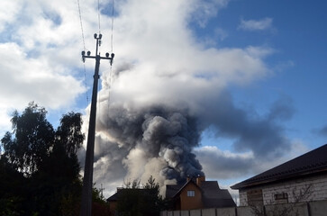 Missile attack and fire near Kiev.