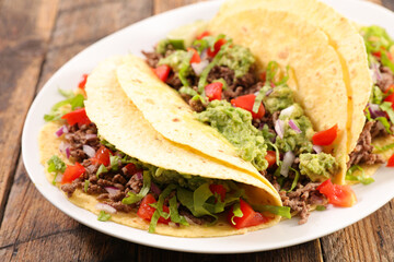 fajita with beef and guacamol- tacos