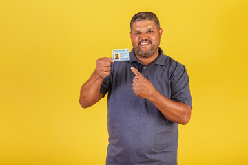 Brazilian black man, adult with driver's license, Brazilian document.