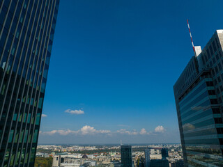 wieżowce, drapacze chmur, budynki biznesowe w centrum miasta, warszawa © Arkadiusz