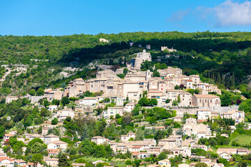Fototapeta na wymiar village of Simiane-la-Rotonde, Alpes-de-Haute-Provence, France