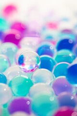 たくさんのガラス玉