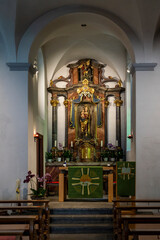 Fototapeta na wymiar Felsenkapelle St. Michael in Rigi-Kaltbad-First