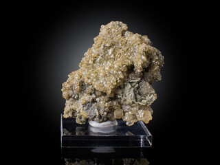 mineral formations from calcite crystals. A wonderful item from the mineralogical collection