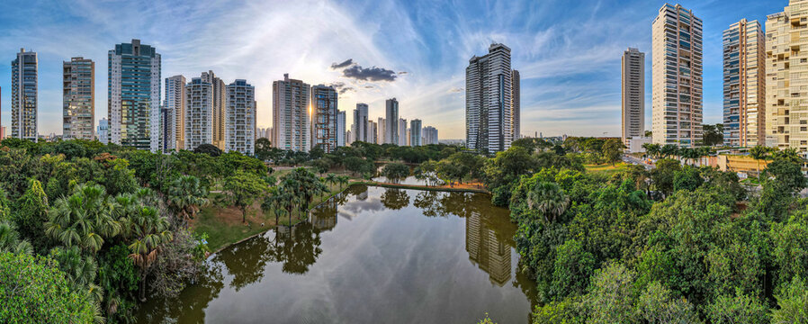 PARQUE FLAMBOYANT 5