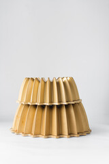 Gold bundt pan, Round bundt pan	