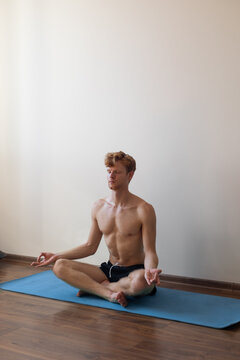 man meditating
