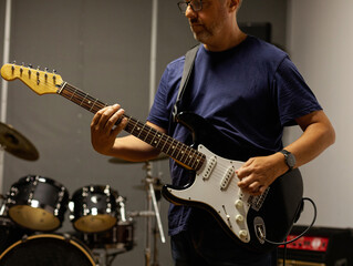 Middle Age Man guitarist