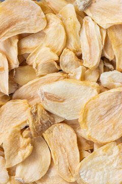 Dried Garlic Flakes  