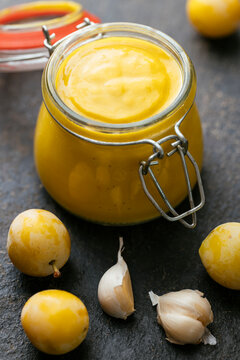 Mirabelle Mustard