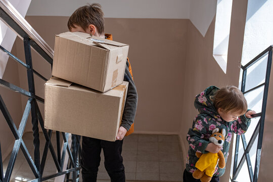 family moving  in 