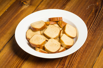 Vegetarian chicken made from traditional soy