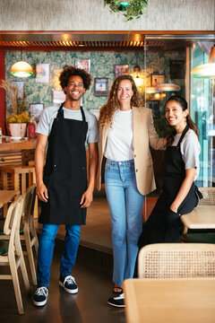 Team of workers in restaurant