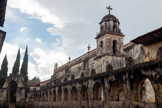 Church of the Company (Iglesia de la Compa&ntilde;&iacute;a) at Patzcuaro.