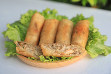 Spring rolls are food and desserts made by Chinese people.