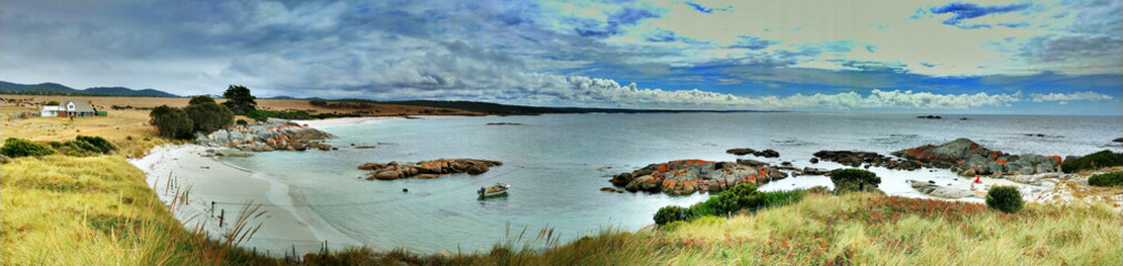 THE GARDENS, BAY OF FIRES, tasmania, australia © krizily