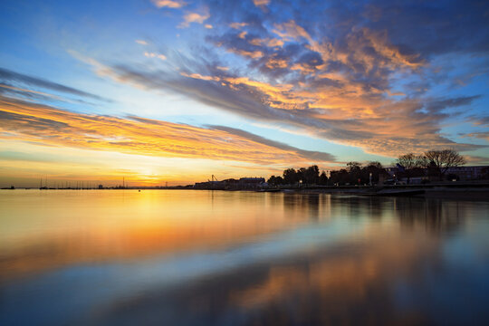 Sunrise over the Thames at Gravesend