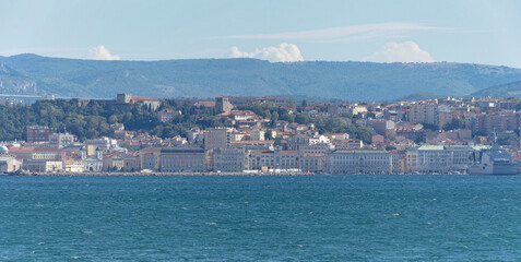 Fototapeta premium view of bay trieste
