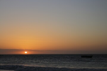 por do sol no litoral