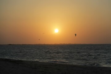 POR DO SOL EM BARRA GRANDE