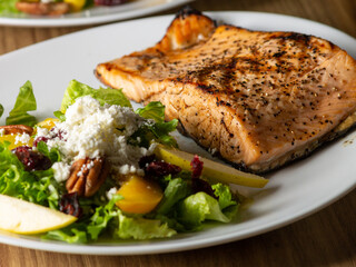 grilled fish with vegetables