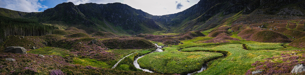 Fototapeta na wymiar Panorama of Glen Clova in the Angus Glens in of Scotland