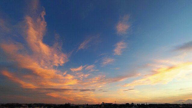 sunset in the sky　夕焼け　空