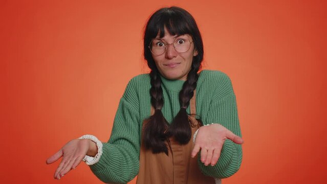 Woman raising hands asking what why reason of failure demonstrating disbelief irritation by troubles, trendy social media meme anti lifehacks ridicules people who complicate simple tasks for no reason