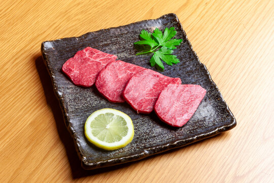 Rinderschulter Bilder – Durchsuchen 976 Archivfotos, Vektorgrafiken und ...