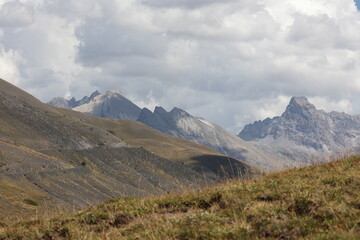 Fototapeta premium alpine panorama col de vars france