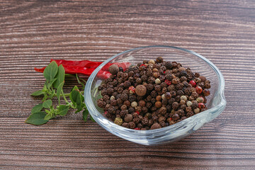 Red, black, yellow pepper mix