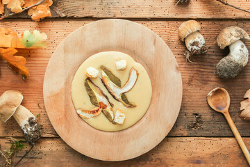 Steinpilzsuppe Cremesuppe Creme Steinpilze Pilze