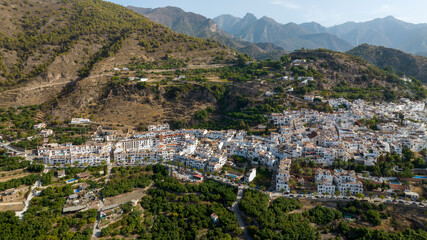 Obraz premium vistas del bonito pueblo de Frigiliana en la provincia de Málaga, España