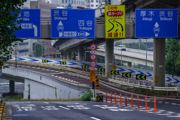 紀尾井町や赤坂の青山通りの風景