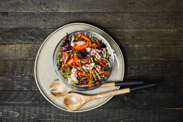 Quinoa salad with chicken and vegetables.