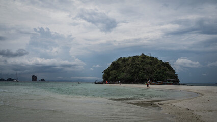 Fototapeta na wymiar The islands of Krabi Province in Thailand