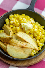 ポテトフライ&バターコーン