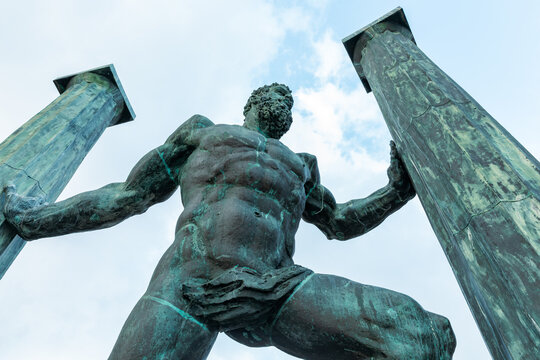 What Are the Pillars of Hercules Mentioned in Greek Mythology? 